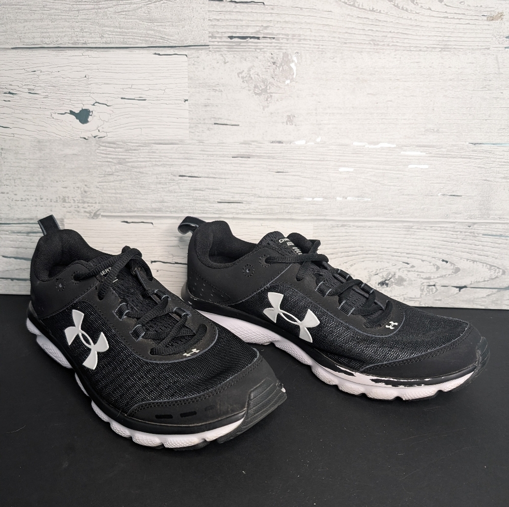 Under Armour Black Athletic Shoes